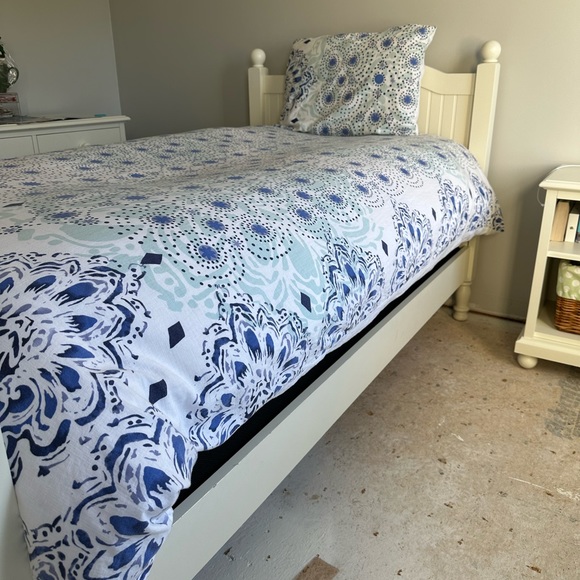 Pottery Barn PB Teen Kelly Slater Ocean Blue Floral Duvet Cover TWIN Sham - Picture 7 of 10